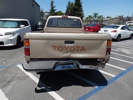 1997 TOYOTA TACOMA XTRA CAB LX GOLD 2.4 MT 2WD Z20122